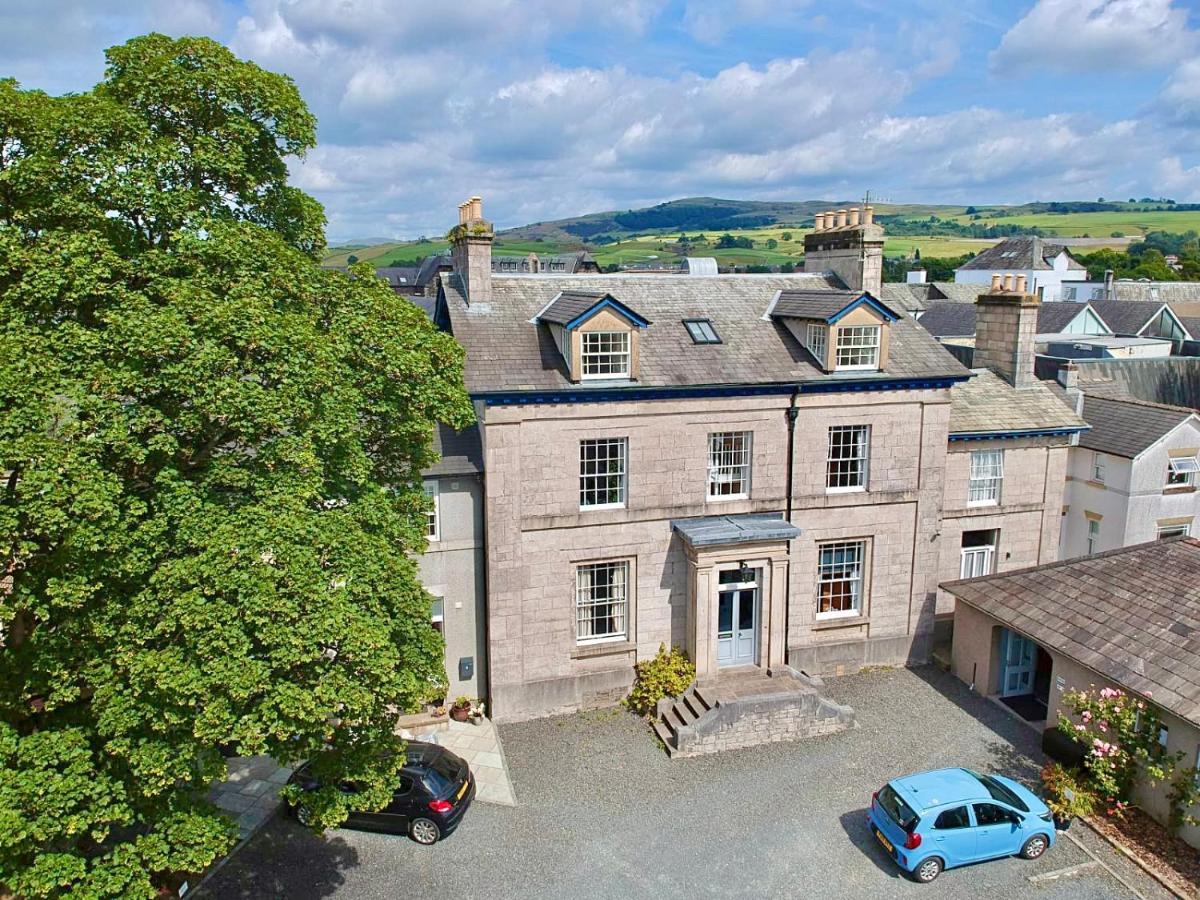 Beautiful Cottage In The Heart Of Kendal Exterior foto
